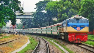 দুই বছরে রেলের বগির দাম বাড়ছে আড়াই কোটি টাকা!
