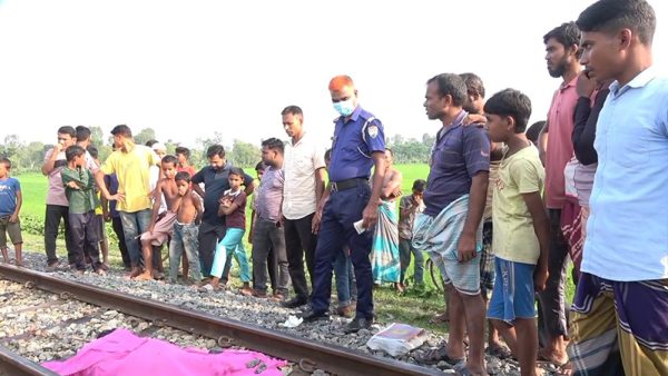 লালমনিরহাটে ট্রেনে কাটা পড়ে নারীর মৃত্যু