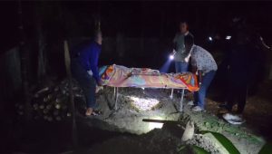 সাঈদীর মামলার বাদী ও সাক্ষী মানিক পশারীর মরদেহ দাফন