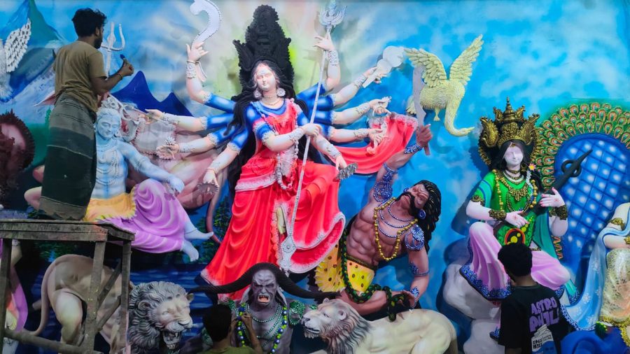 টাঙ্গাইলে ১৩৫৭টি মণ্ডপে শারদীয় দুর্গোৎসব, চলছে শেষ মুহূর্তের প্রস্তুতি