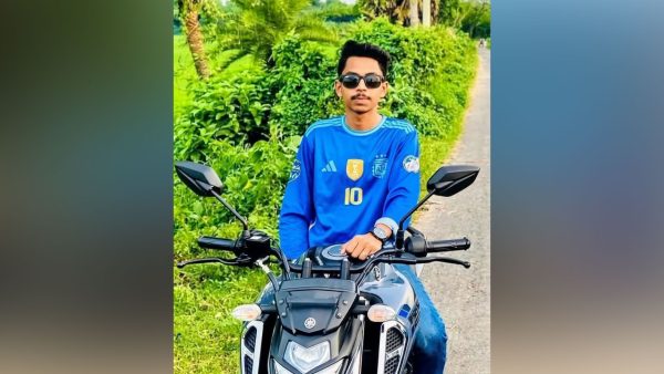 নিখোঁজের ৪ দিন পর ডোবাতে যুবকের বস্তাবন্দী মরদেহ উদ্ধার