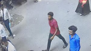 এজলাস থেকে আসামির পলায়ন, কনস্টেবল বরখাস্ত