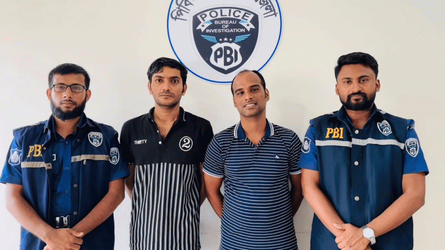 ইতালি পাঠানোর নামে জাল ভিসায় মালয়েশিয়ায় পাচার, গ্রেপ্তার ২