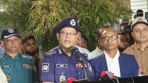 সম্মিলিত প্রচেষ্টায় সারা দেশে শান্তিপূর্ণভাবে পূজা চলছে: আইজিপি
