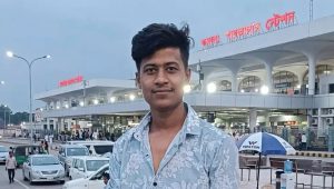 স্কুলছাত্রীদের উত্ত্যক্তের প্রতিবাদ করায় যুবককে পিটিয়ে হত্যার অভিযোগ