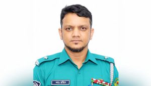 মেয়রের অভিযোগের পর বদলি, এবার খুলনায় পাঠানো হল সেই ওসিকে