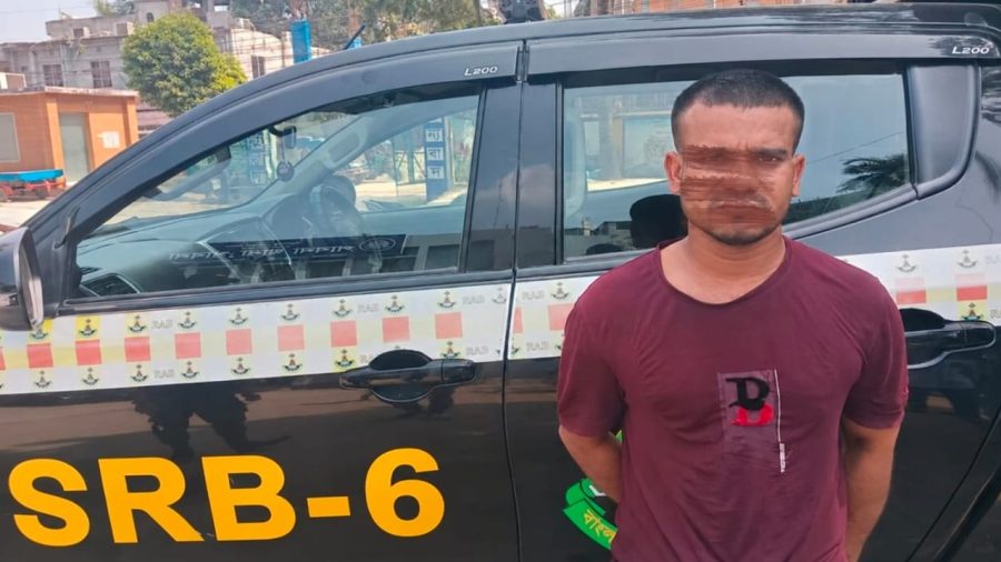 খুলনার ‘শীর্ষ সন্ত্রাসী’ আরমানের সহযোগী ওসমান পাবনায় গ্রেপ্তার