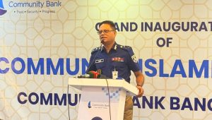 সরকার অনুমোদন দিলে ক্রসফায়ারেও পিছপা হবে না পুলিশ: আইজিপি