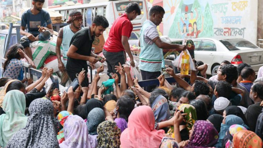 দুই দশকের অর্জনে উল্টো হাওয়া, চার বছরে নতুন দরিদ্র ৮০ লাখ