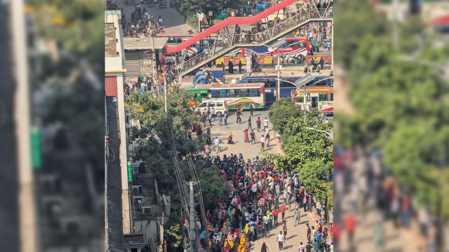 দেড় ঘণ্টা পর উত্তরার সড়ক ছাড়ল পোশাক শ্রমিকরা