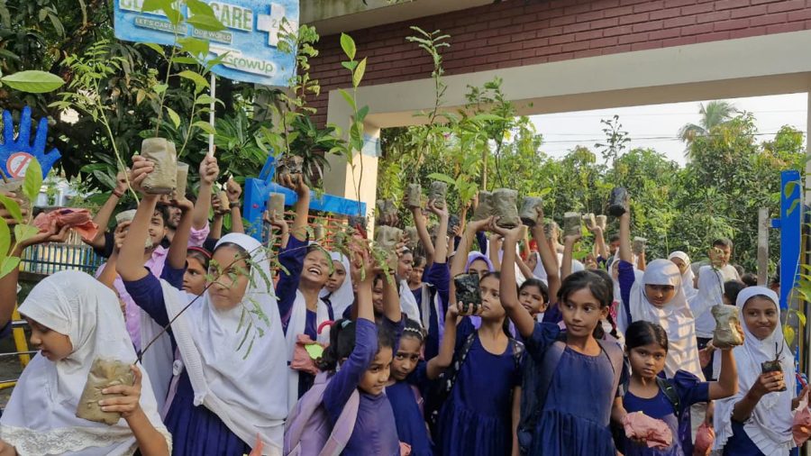 রাবি ক্যাম্পাস ও ফুলতলায় পরিচ্ছন্নতা অভিযান