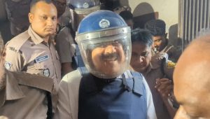 দুদকের নতুন মামলায় গ্রেপ্তার দেখানো হলো শাজাহান খান ও তার ছেলেকে