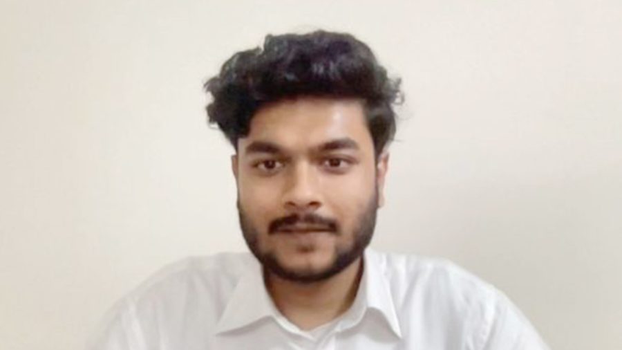 ইসলামিক ডিফাই উদ্ভাবনে বৈশ্বিক পুরস্কার জিতলেন শেহজাদ