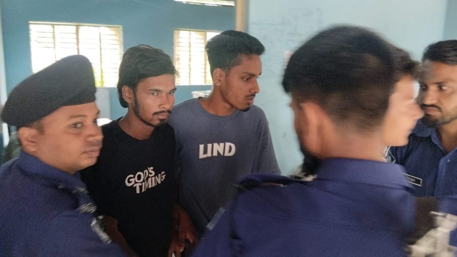 ঠাকুরগাঁও-১ উপনির্বাচন: তিনজন ভুয়া ভোটার আটক